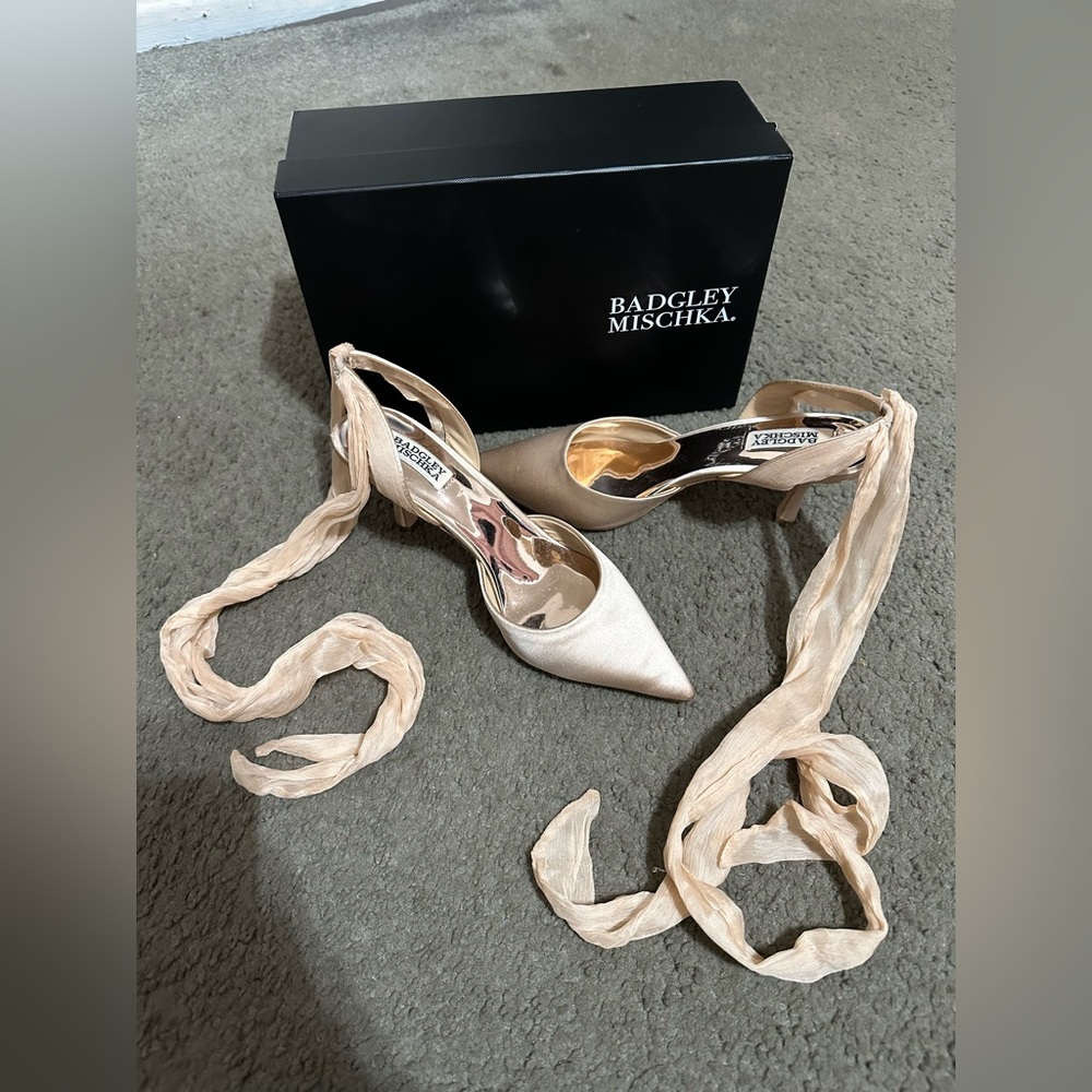 Badgley Mischka women’s Heels